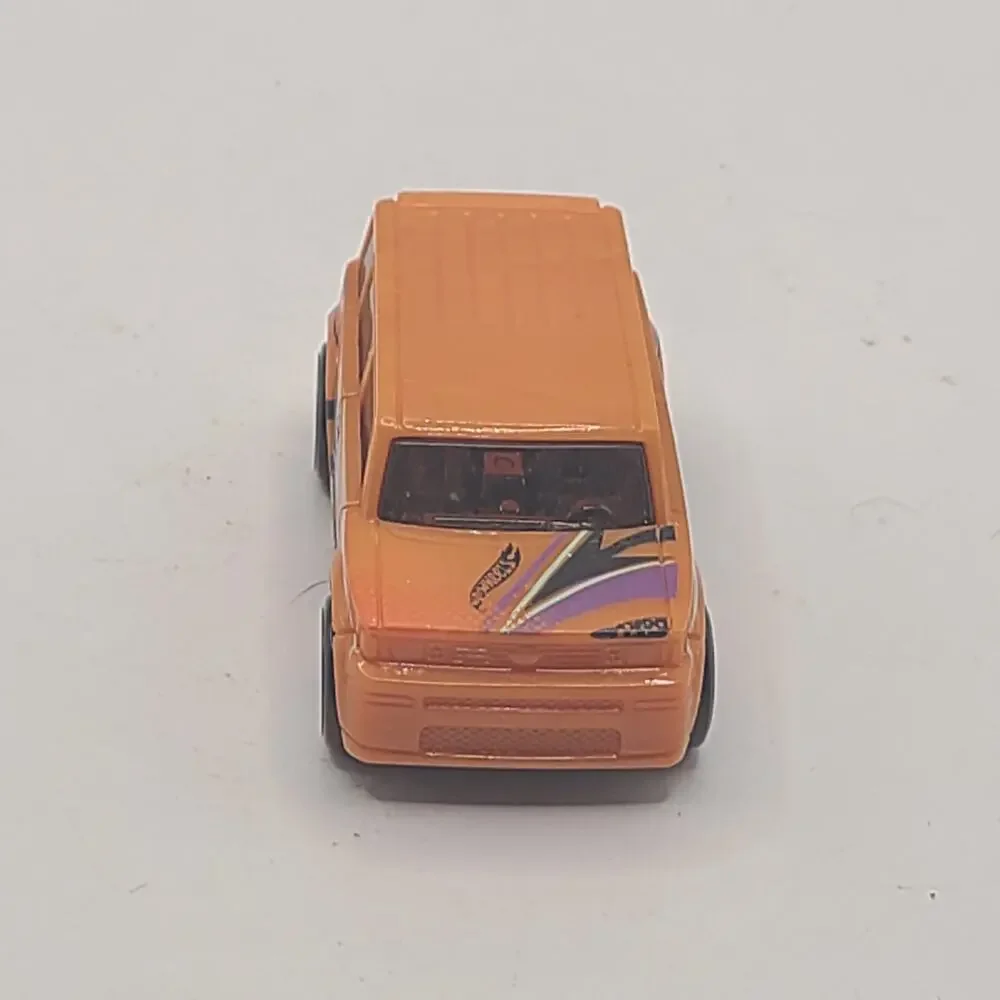 hot wheels Sion - XB exclusive - 2013 retail